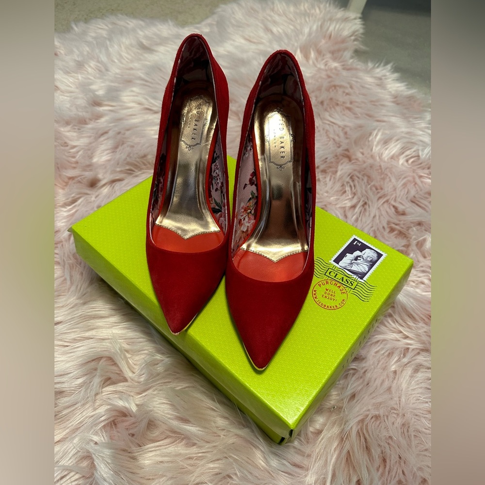 Ted Baker Red Kaawa heels size 9